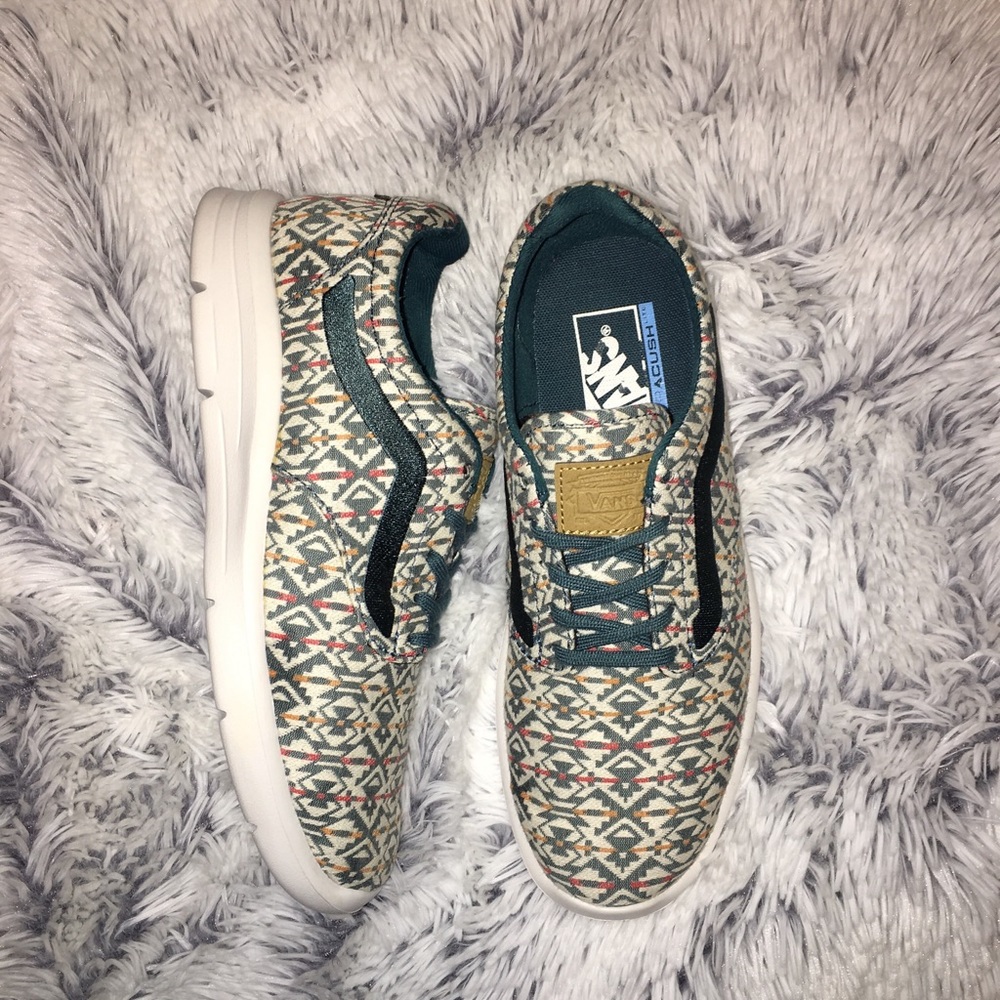 Vans Shoes- Iso 1.5 Lightweight